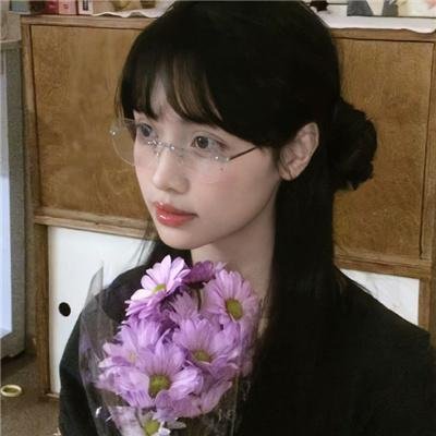 繁星四月